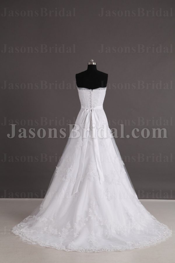 Fit-and-Flare Lace Wedding Dress Strapless Appliques Beaded Embellished Band with Court Train