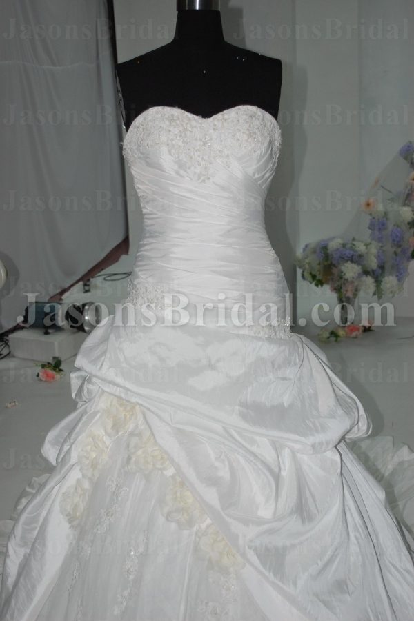 Ball Gown Sweetheart Beaded Appliqued Asymmetrical Ruched Dropped Pick-up Catch-up Chapel Train Taffeta Lace Wedding Dresses
