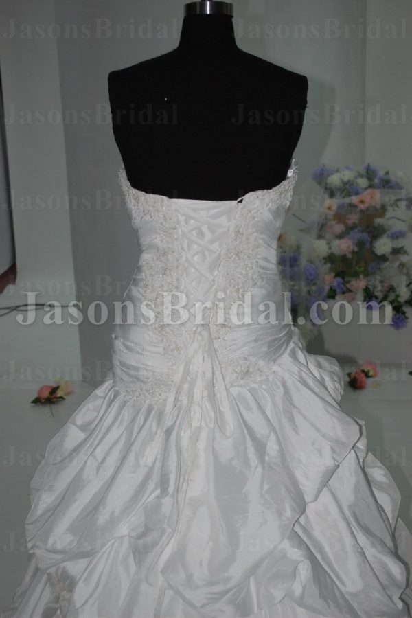 Ball Gown Sweetheart Beaded Appliqued Asymmetrical Ruched Dropped Pick-up Catch-up Chapel Train Taffeta Lace Wedding Dresses