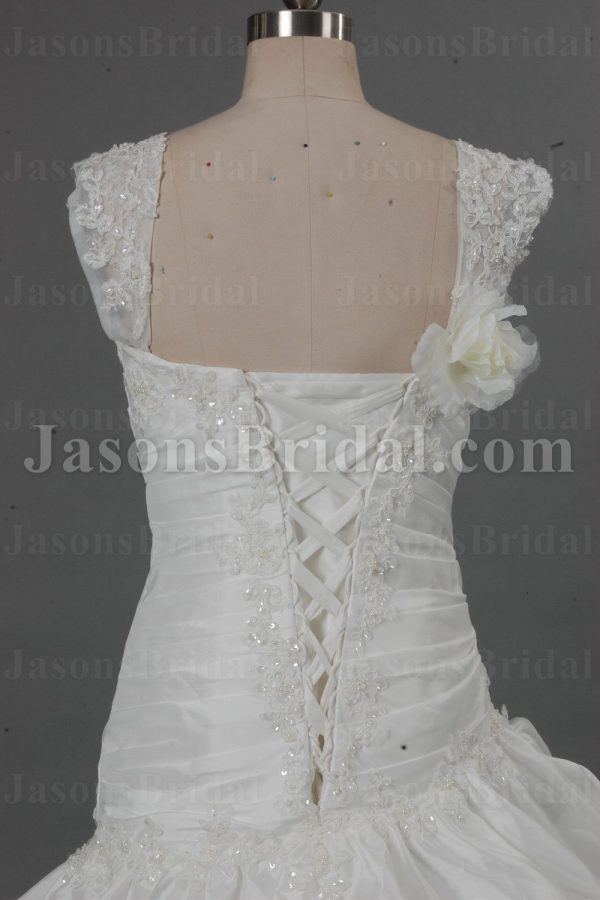 Ball Gown Cap Sleeves Sweetheart Beaded Appliqued Asymmetrical Ruched Dropped Pick-up Catch-up Chapel Train Taffeta Lace Wedding Dresses