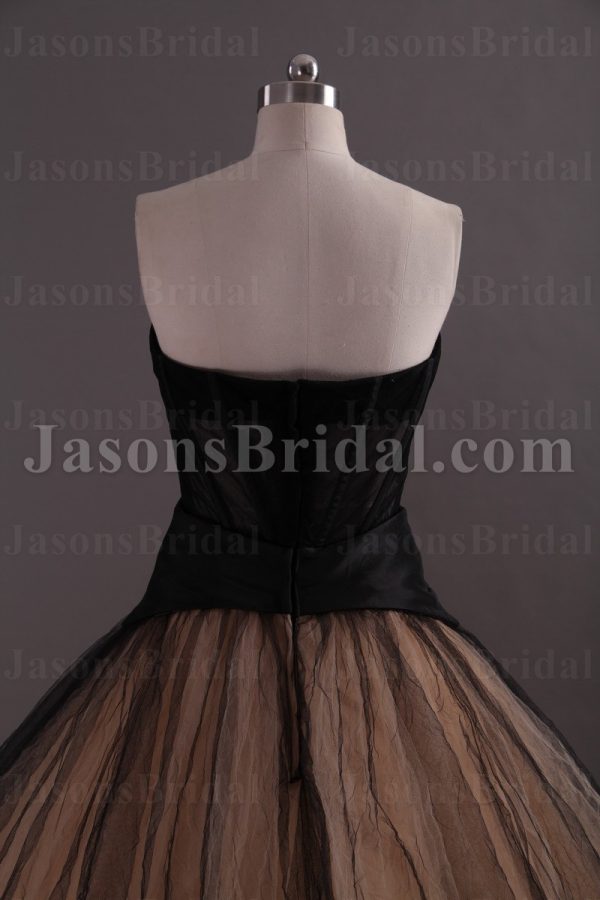 Two-tone Ball Gown Sweetheart Illusion Waistline Open Front Ruffled Sweep Train Tulle Organza Wedding Dresses