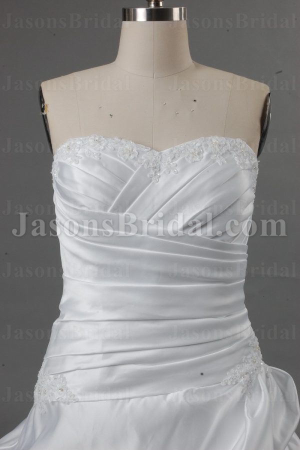 Ball Gown Sweetheart Beaded Appliques Asymmetrical Ruched Chapel Train Pick-up Satin Wedding Dresses